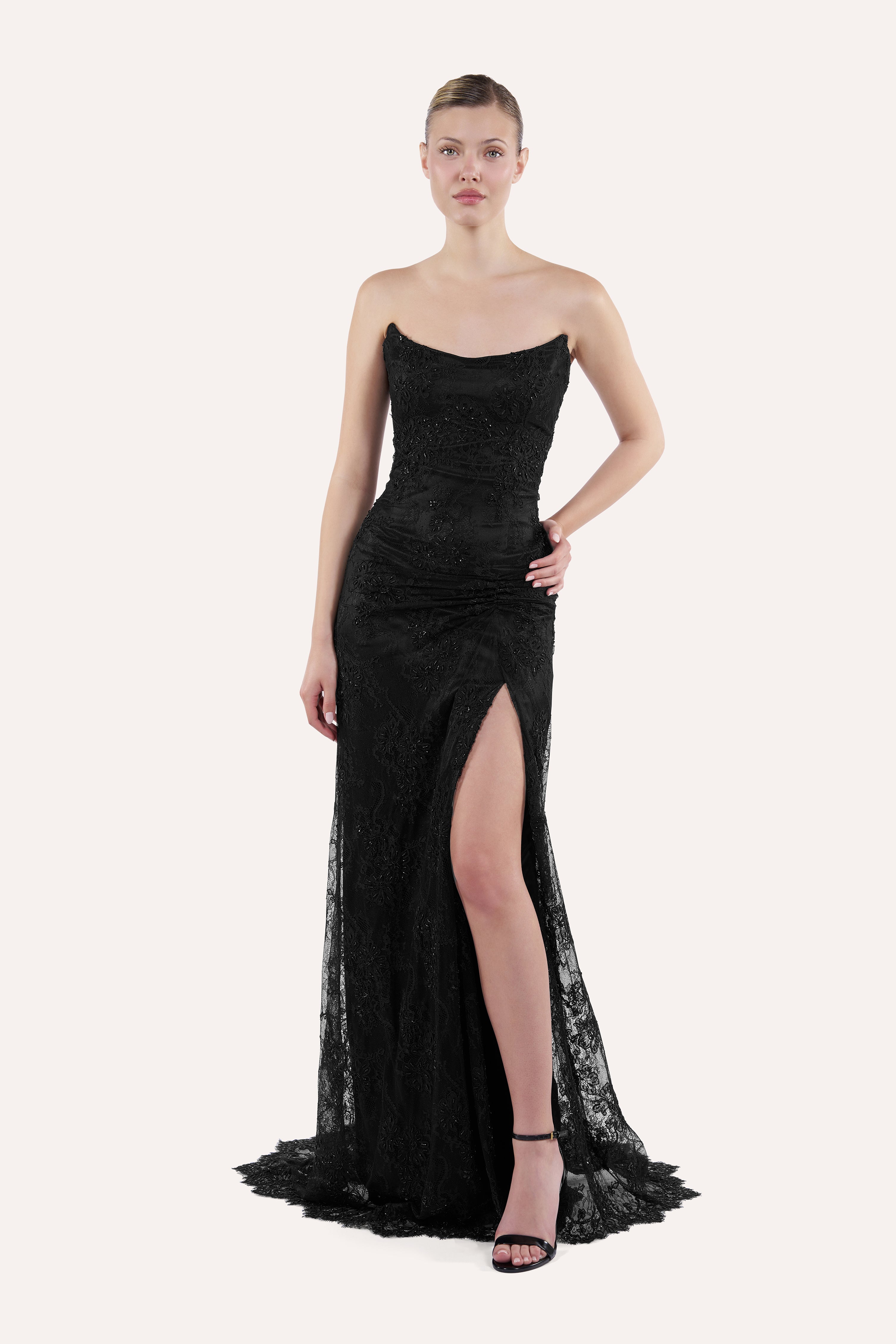 Boat neck dress with train