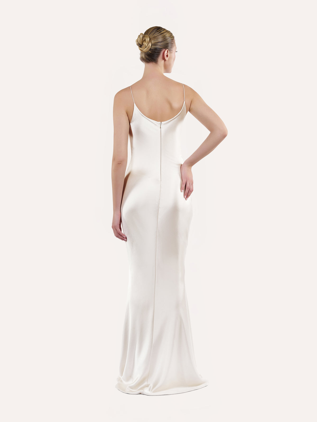 #color_ivory