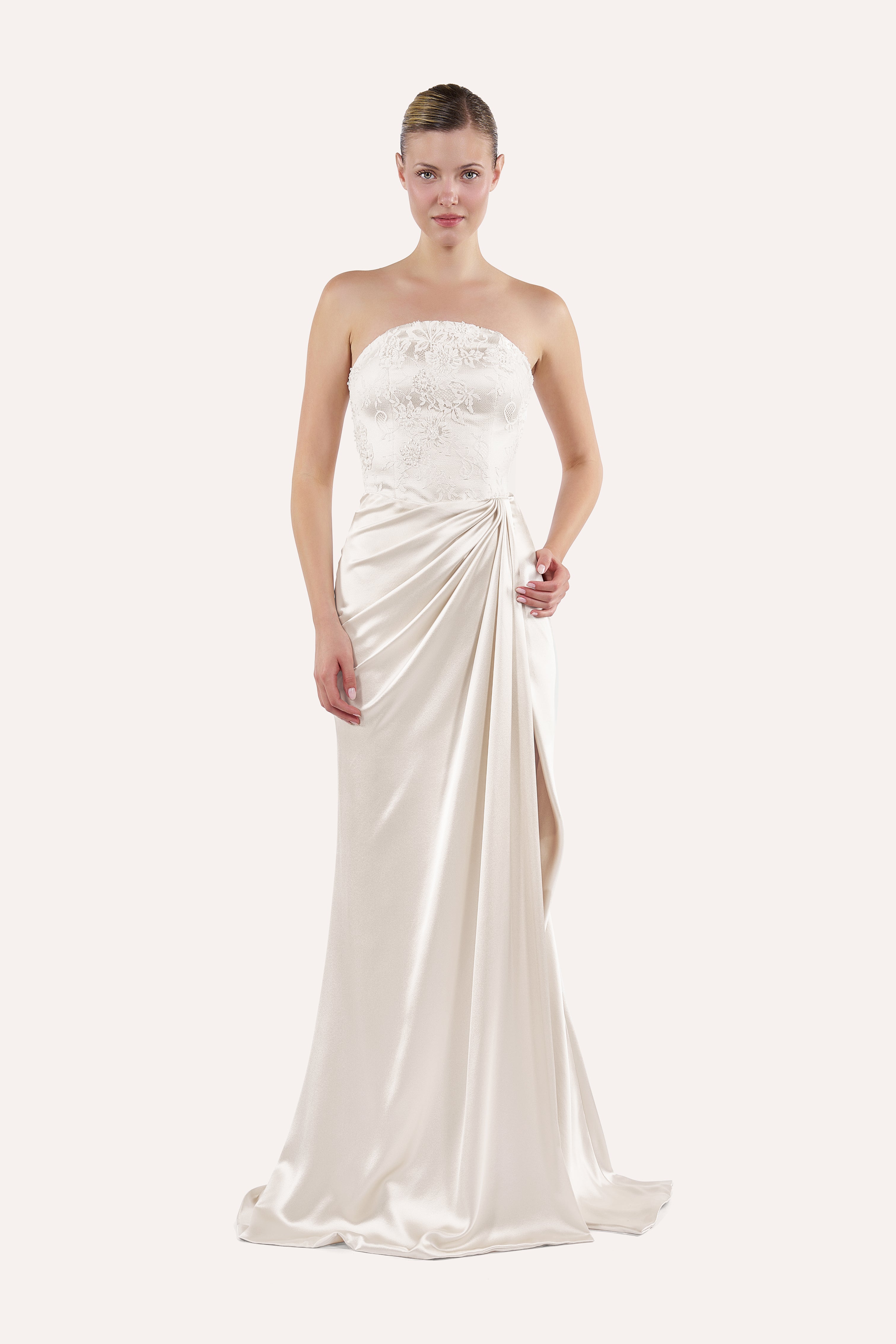 Round-neck draped dress