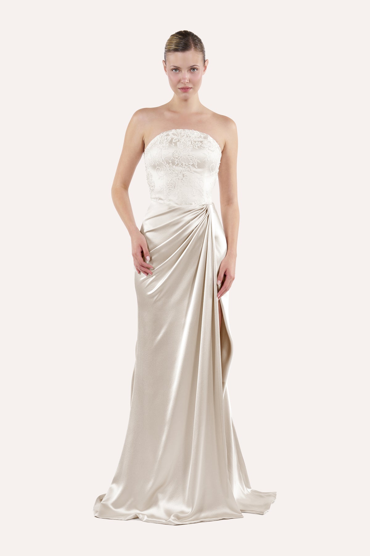Round-neck draped dress