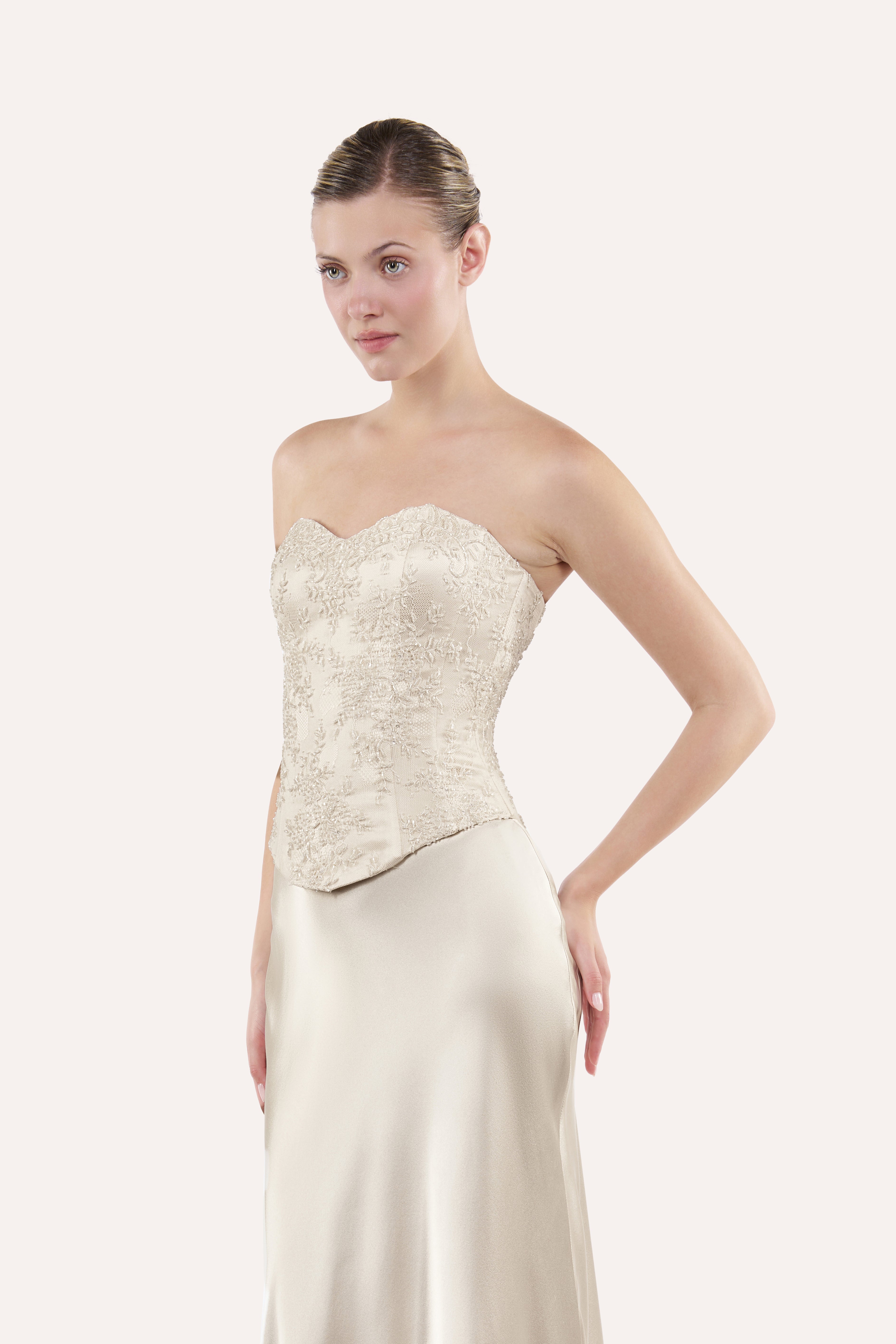 Embellished Lace Sweetheart Corset