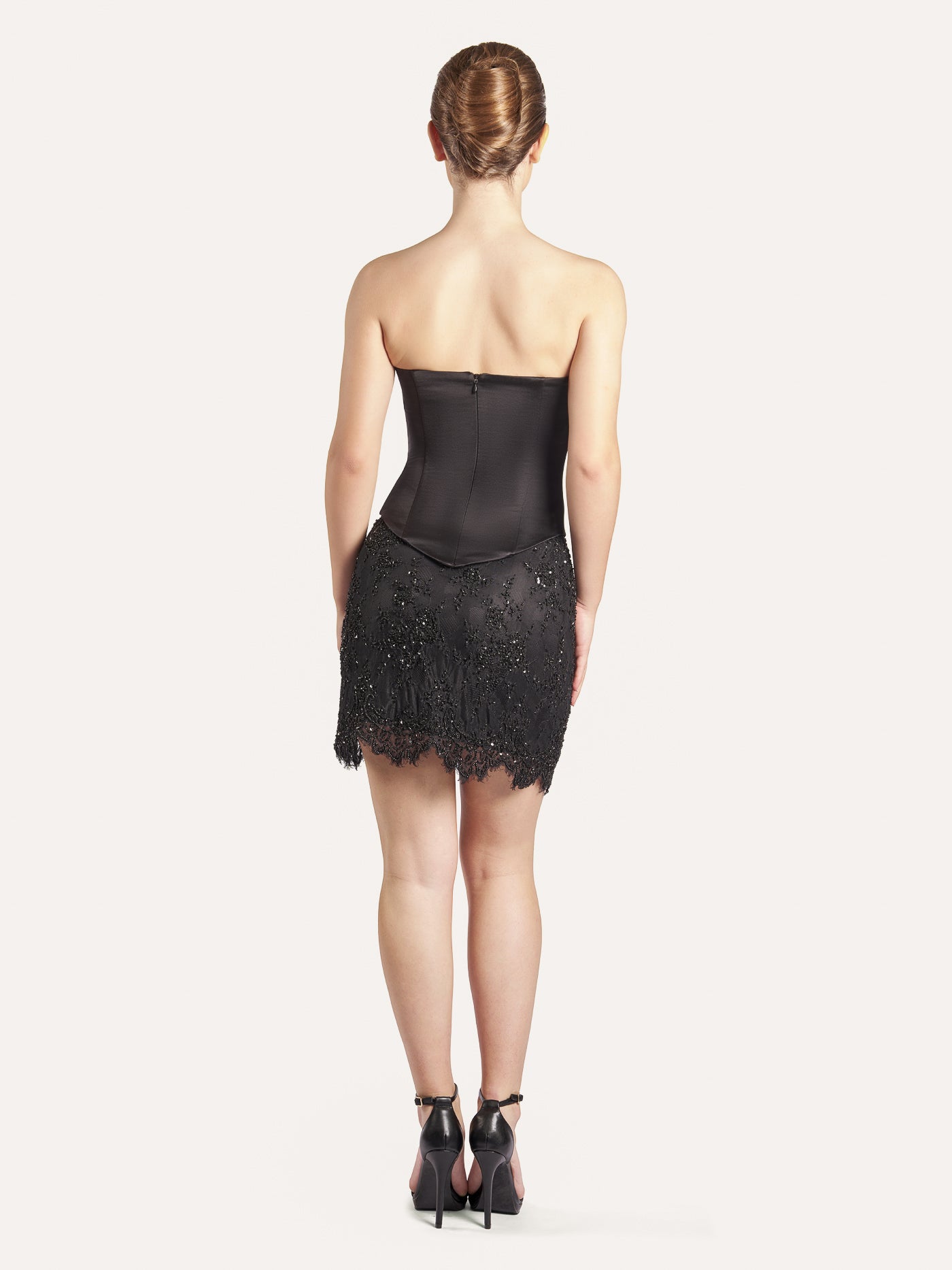Embellished Lace Short Silk Skirt