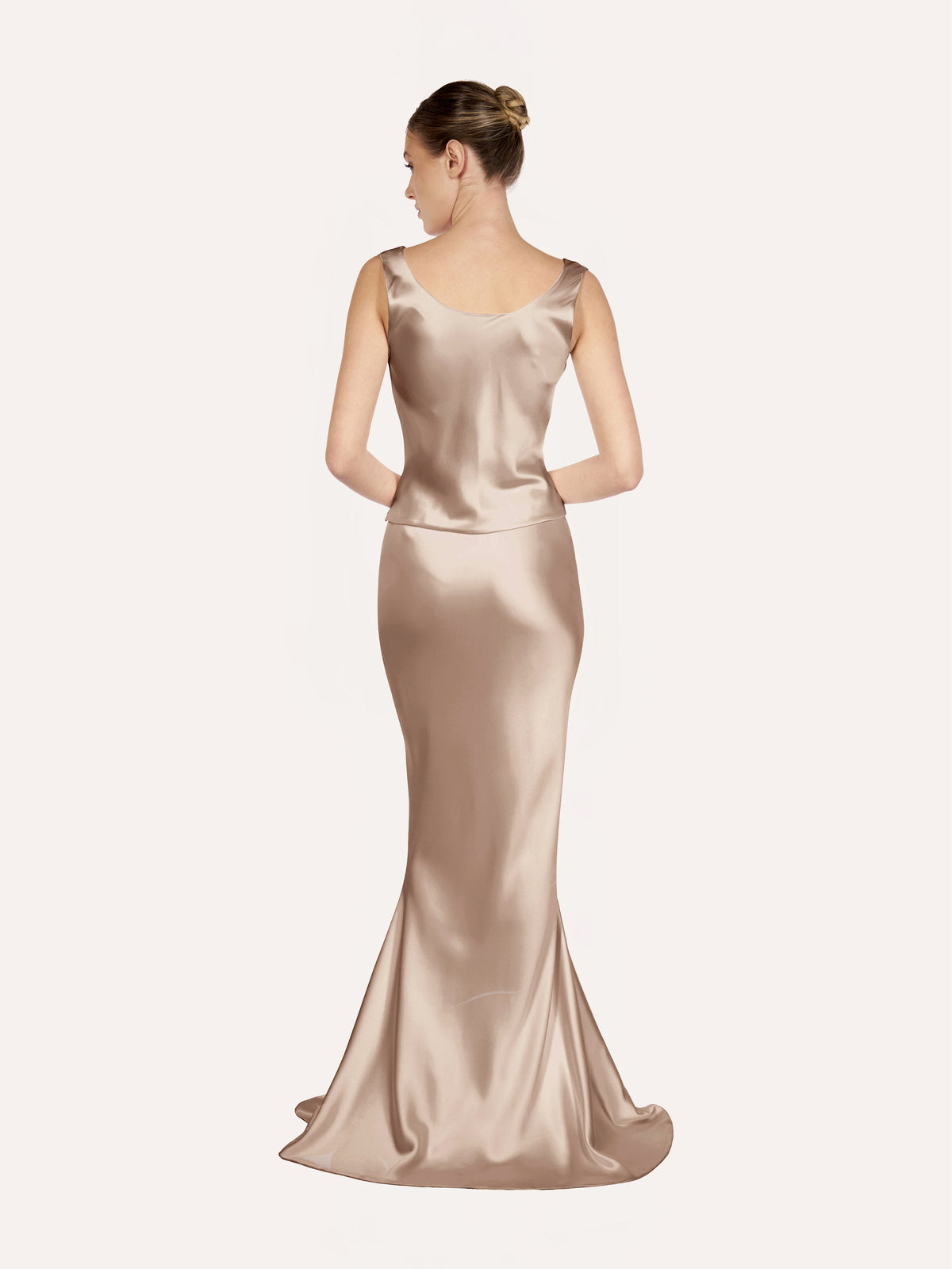 #color_taupe