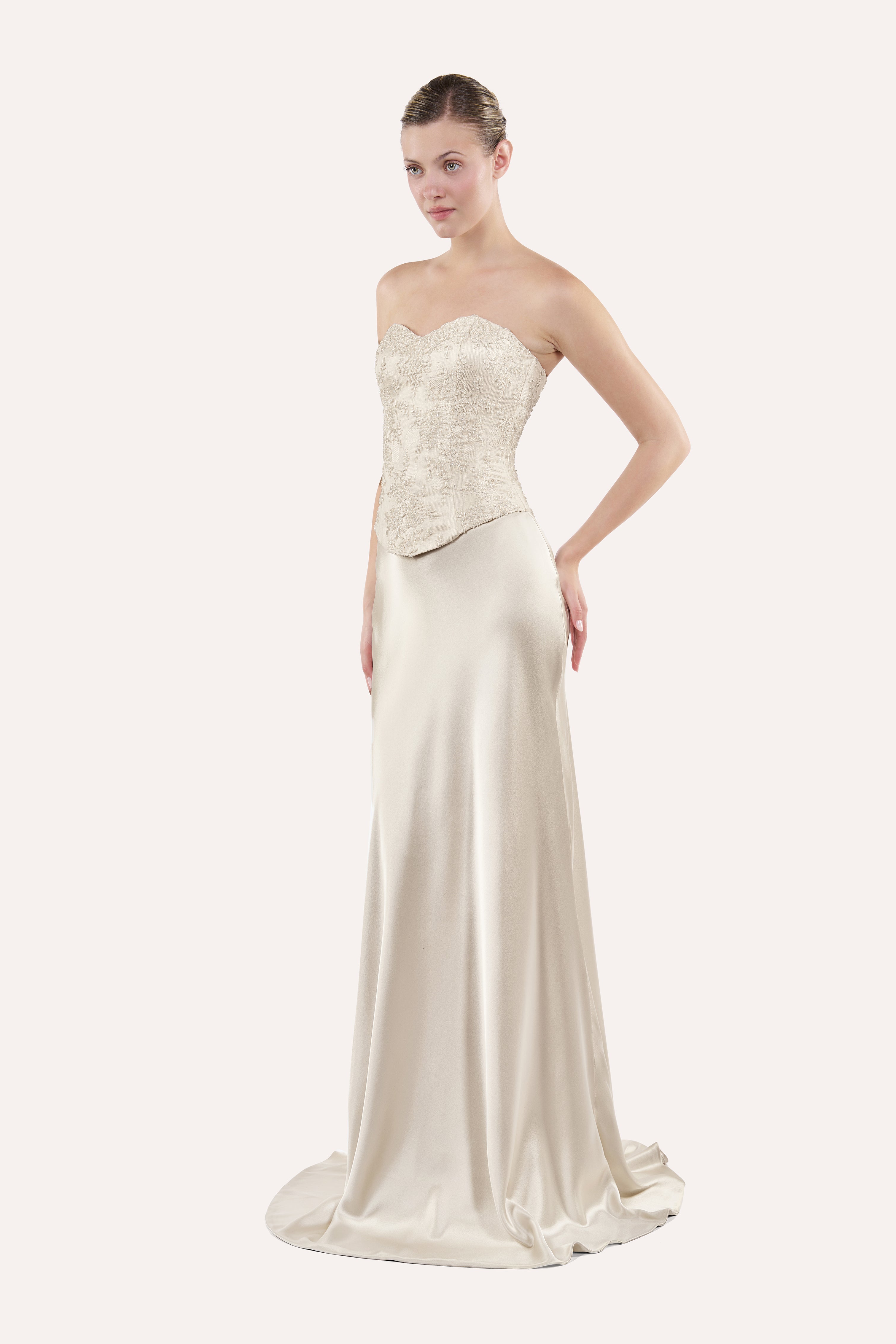 Embellished Lace Sweetheart Corset
