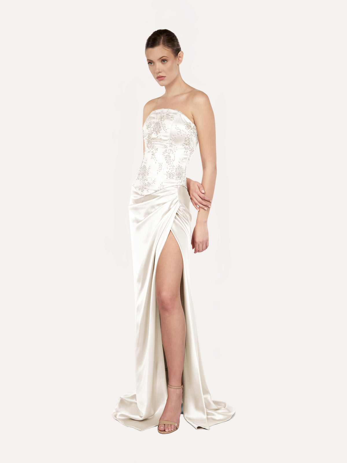 #color_ivory